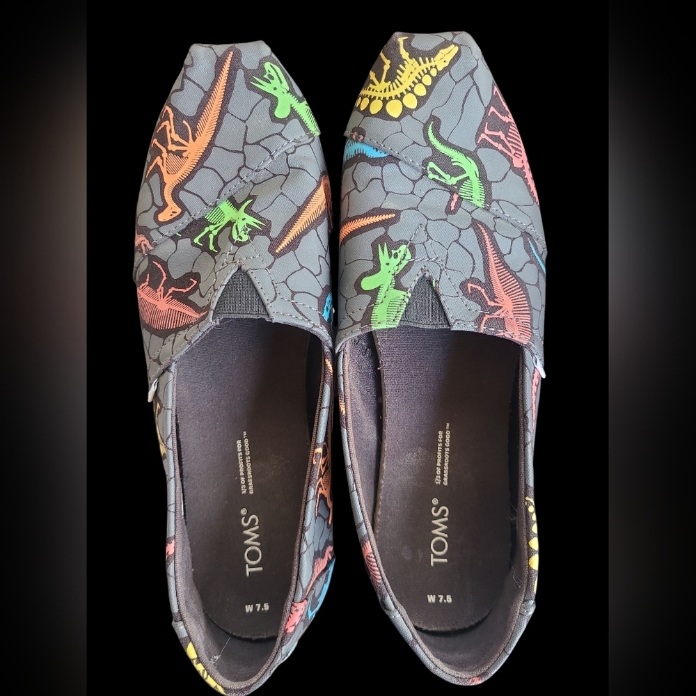 TOMS Multicolor Glow In The Dark Dinosaur Pattern Slip-Ons Womens Size 7.5